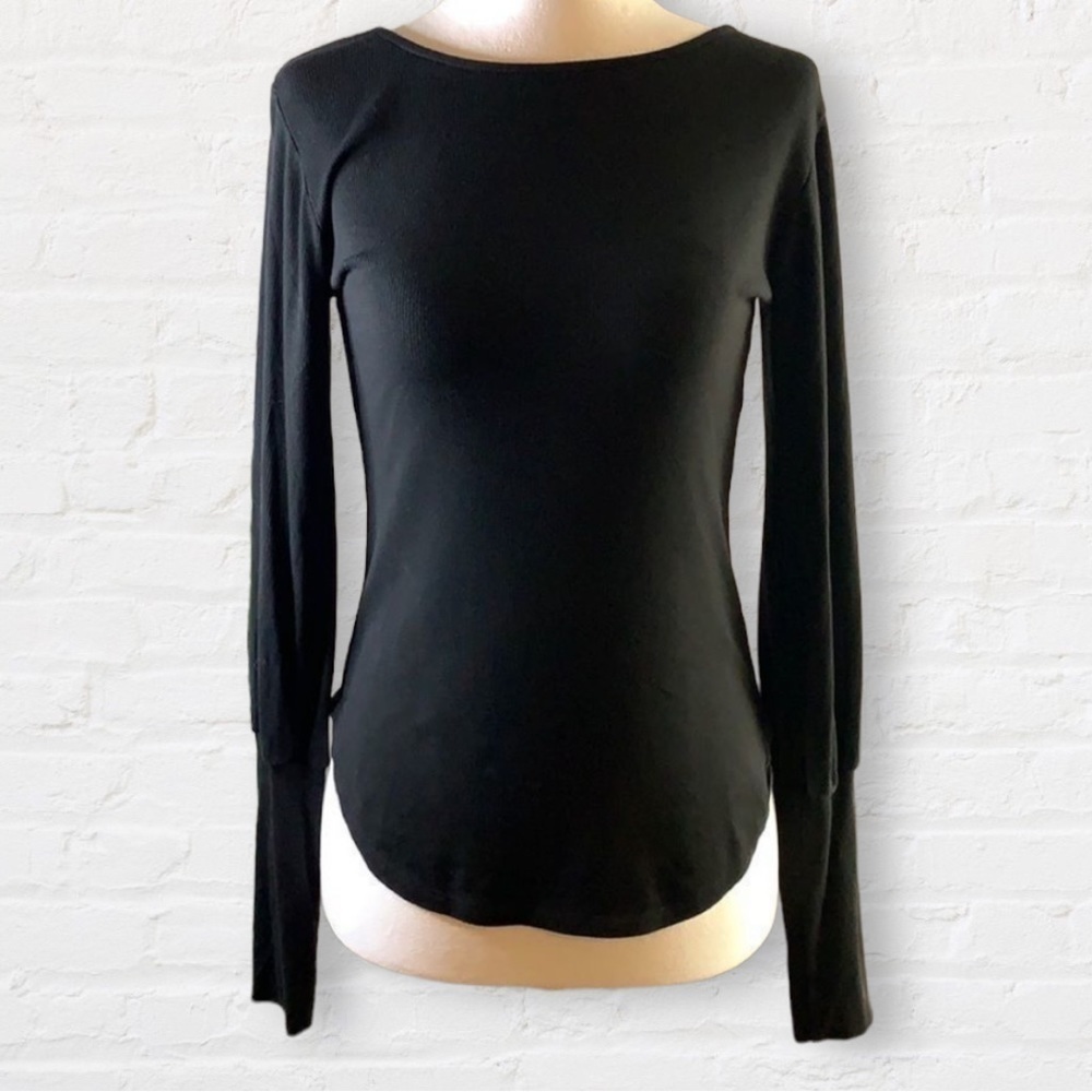 Red Haute Black long sleeve top. Long cuffed sleeves can be Folded